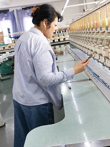 Επίσκεψη Αμερικανού Πελάτη στο Εργαστήρι Κεντήματος μας